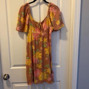 Billabong dress. NWOT. Size Medium.